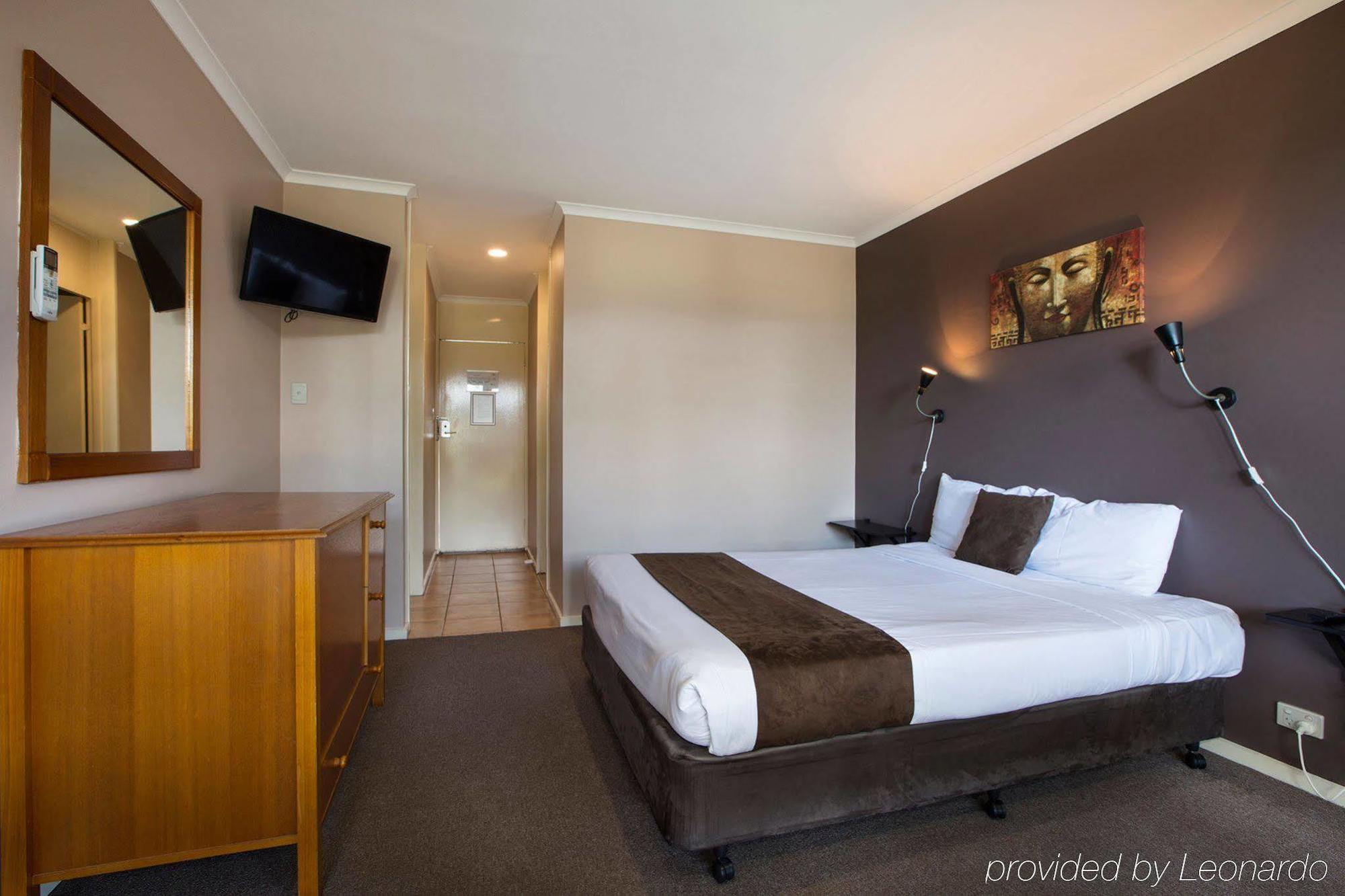 Burvale Hotel Nunawading Exterior photo